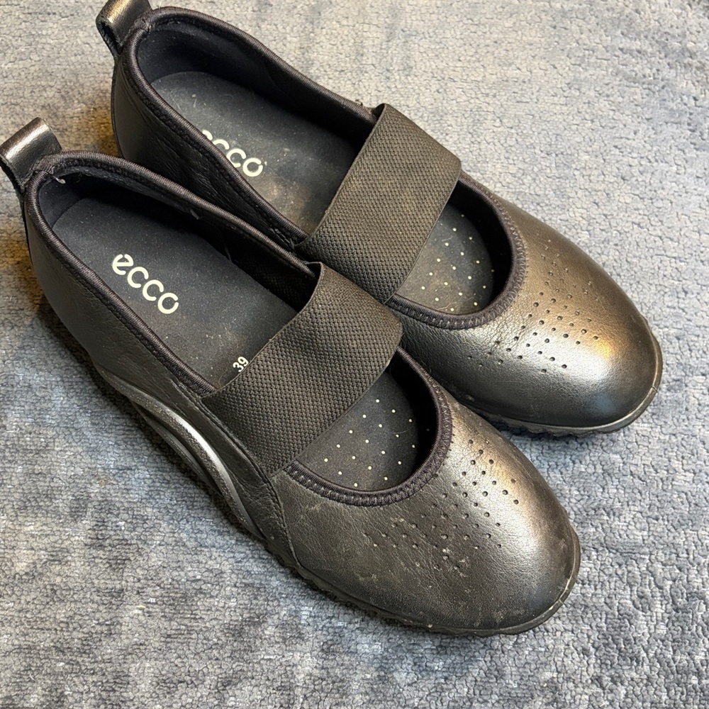 ECCO Women's Vibration Mary Jane Stretch Flat Shoes 39